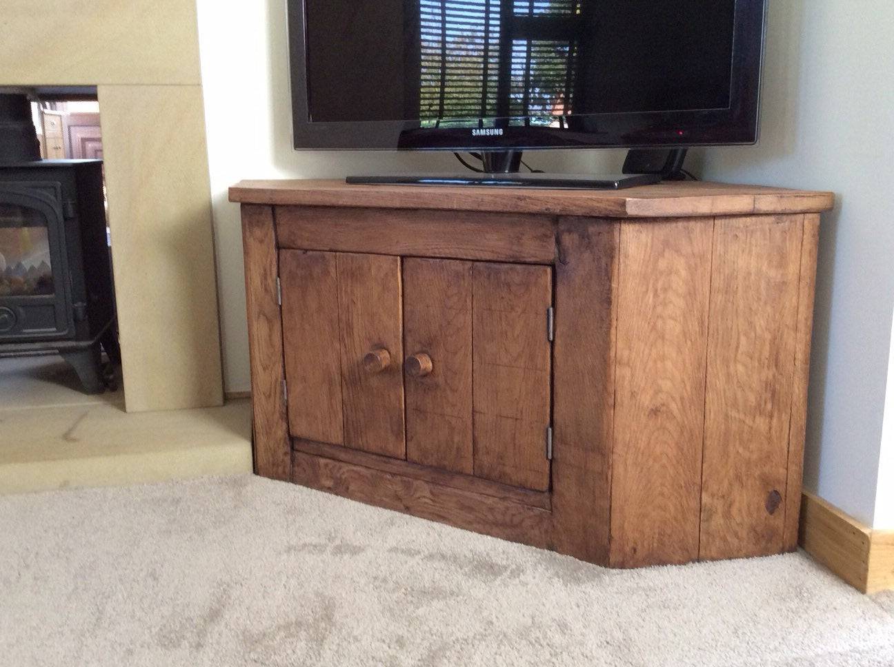 Rustic Reclaimed French Oak Corner TV Unit