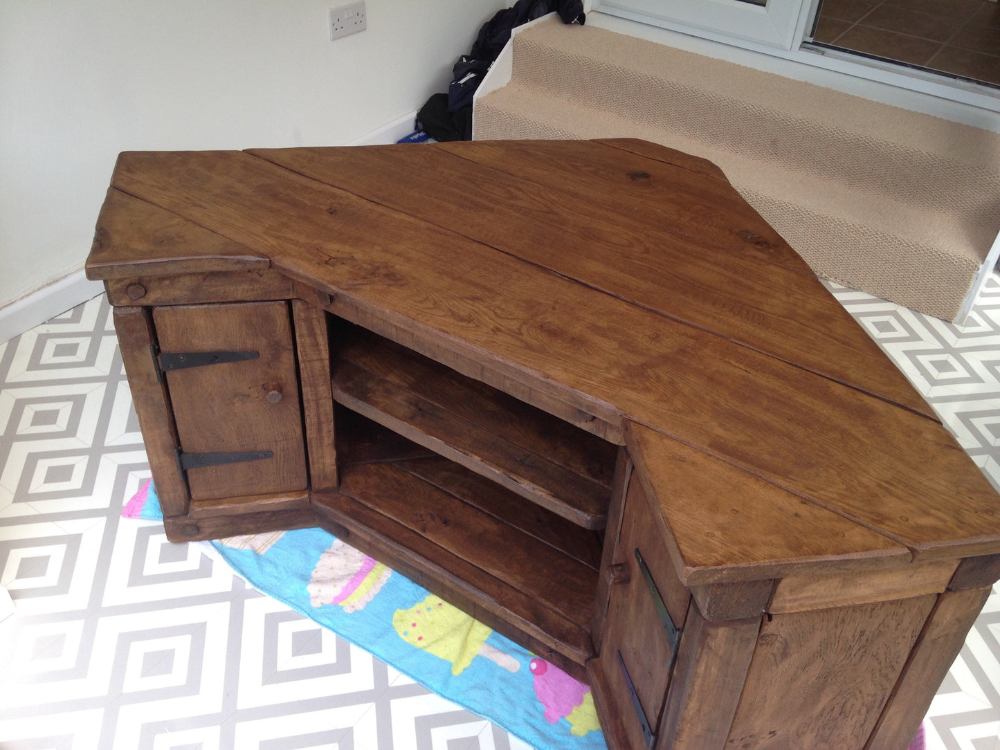 Rustic handmade corner tv unit made from old drench oak!