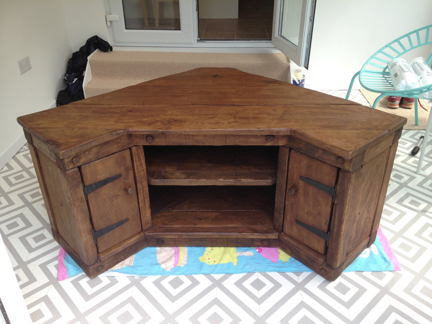 Rustic handmade corner tv unit made from old drench oak!