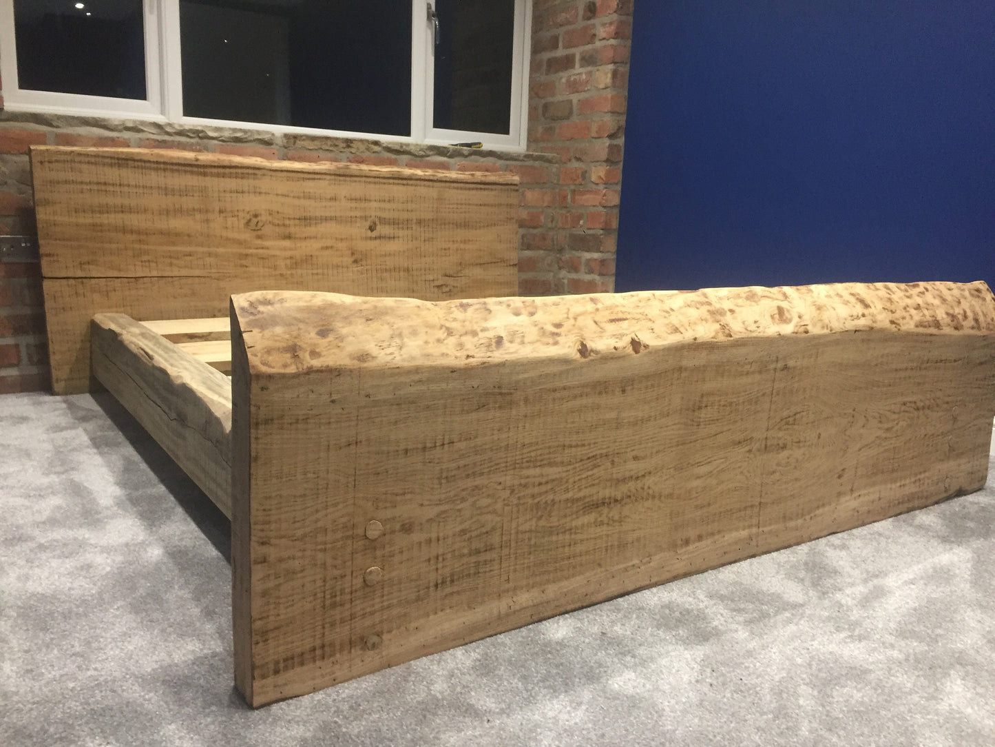 Wainy edge chunky bed made from French oak